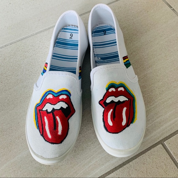 Hand painted tongue slip ons - Picture 4 of 7